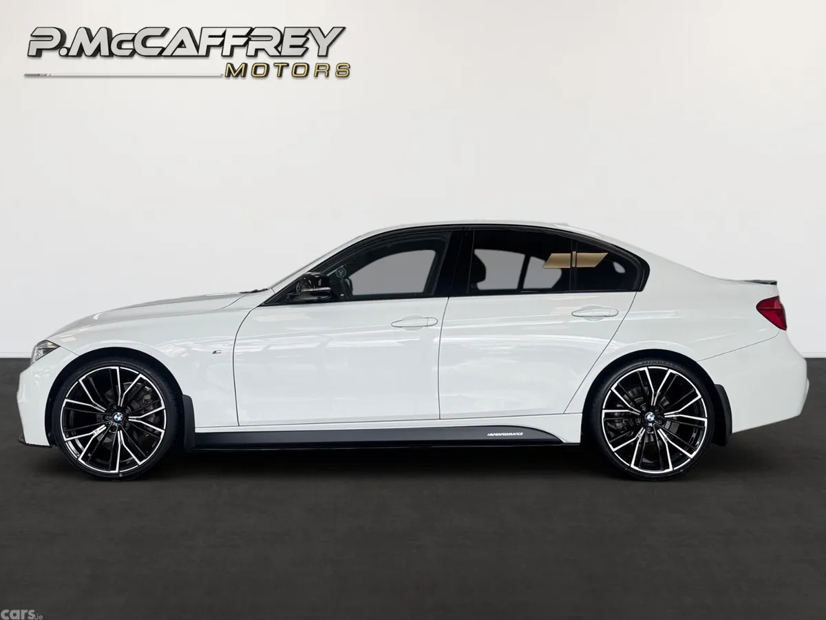 BMW 3-Series Saloon, Diesel, 2018, White
