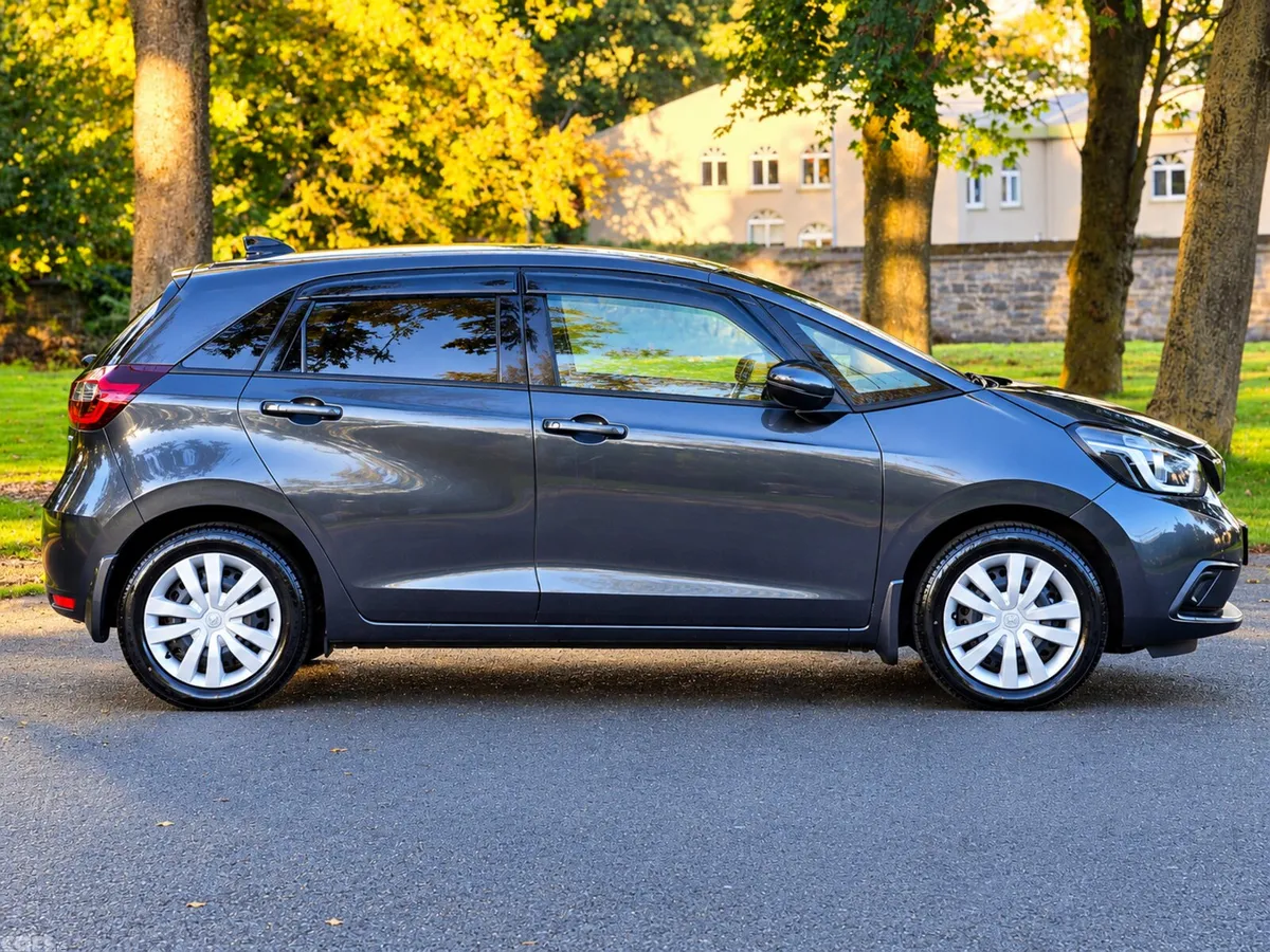 Honda Fit Hatchback, Petrol, 2021, Grey