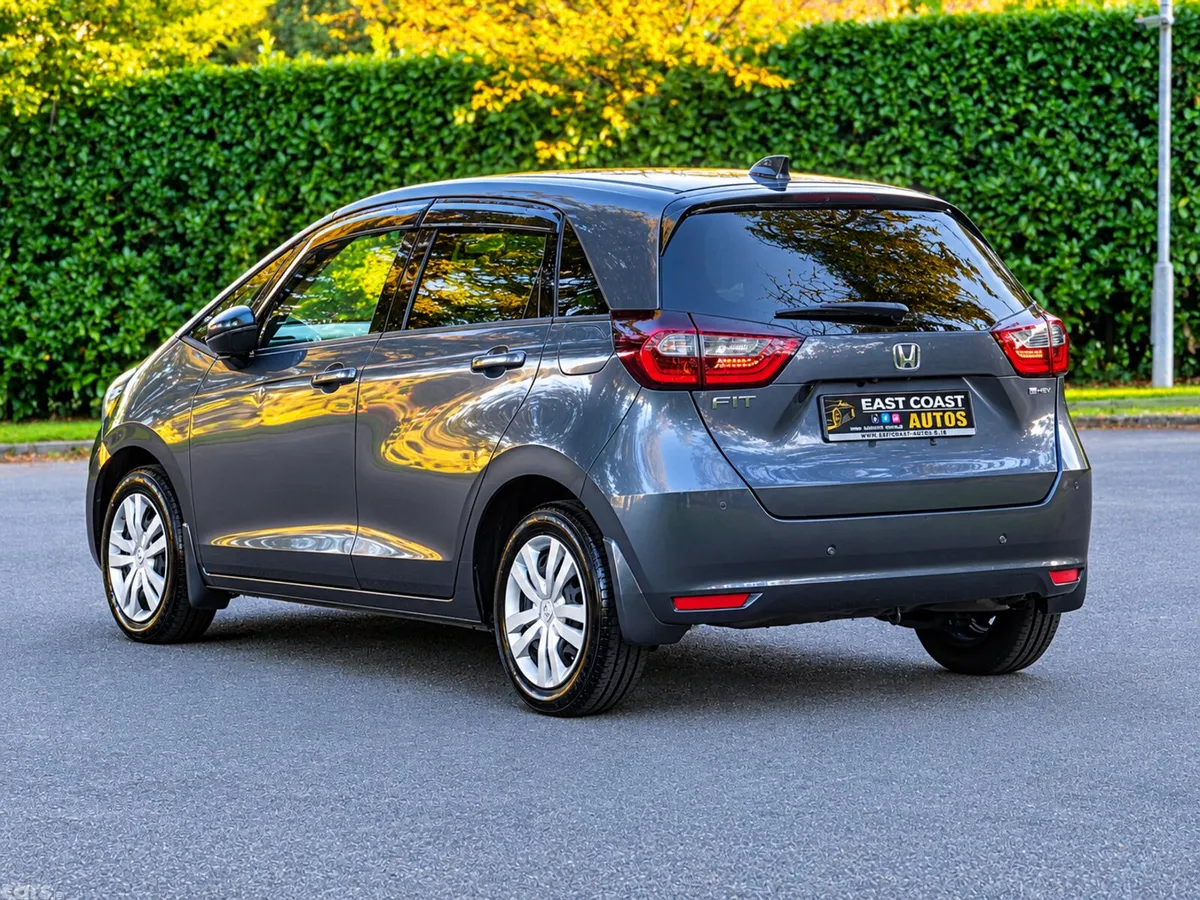 Honda Fit Hatchback, Petrol, 2021, Grey