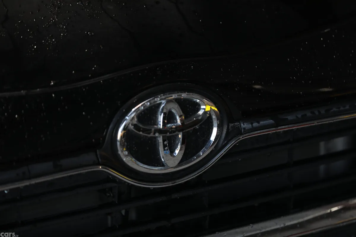 Toyota Sienta Estate, Petrol, 2018, Black