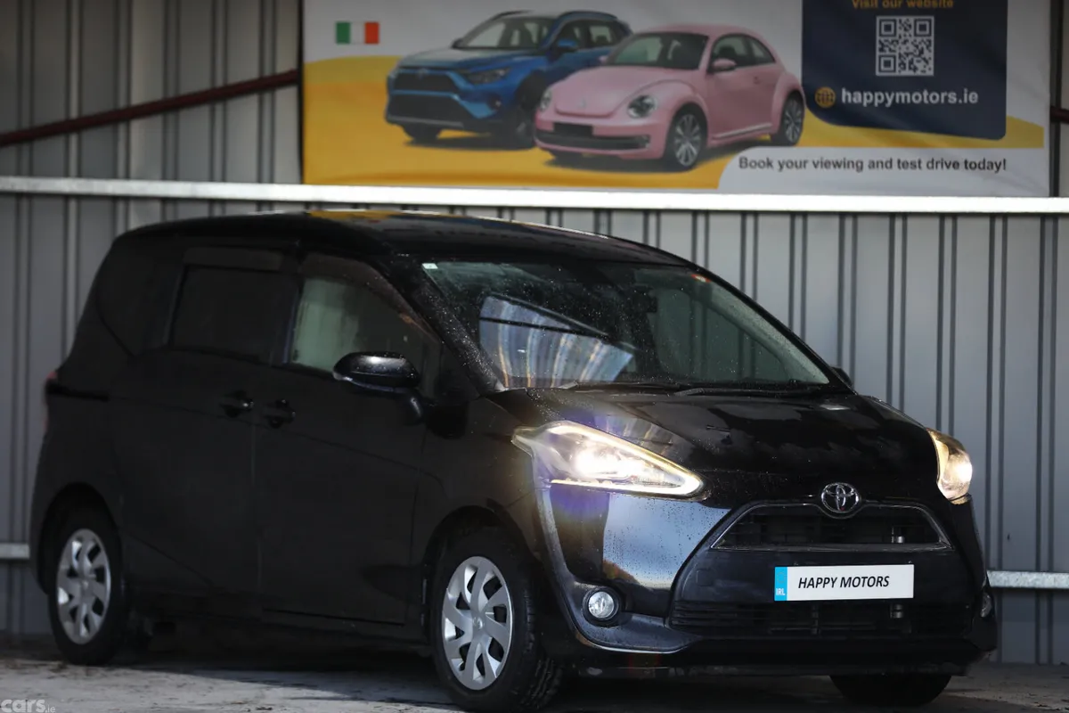 Toyota Sienta Estate, Petrol, 2018, Black