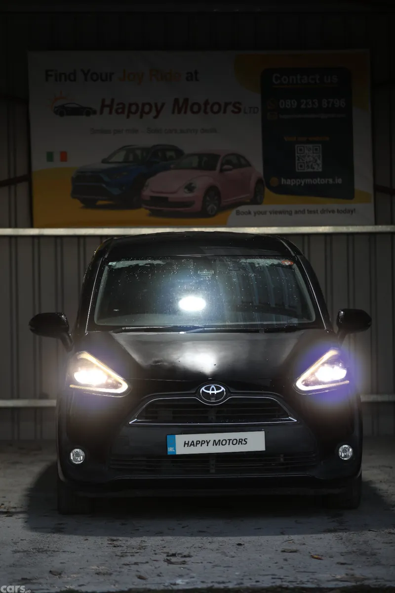 Toyota Sienta Estate, Petrol, 2018, Black