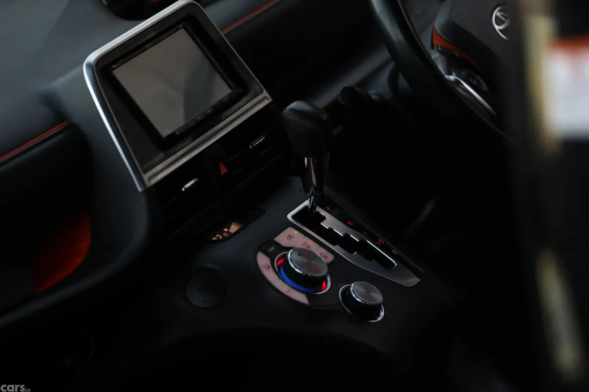 Toyota Sienta Estate, Petrol, 2018, Black
