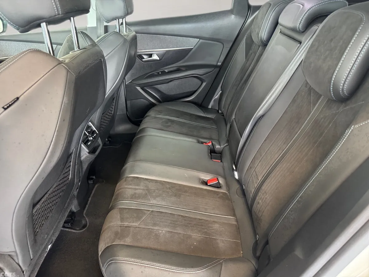 Peugeot 3008 SUV, Diesel, 2020, White