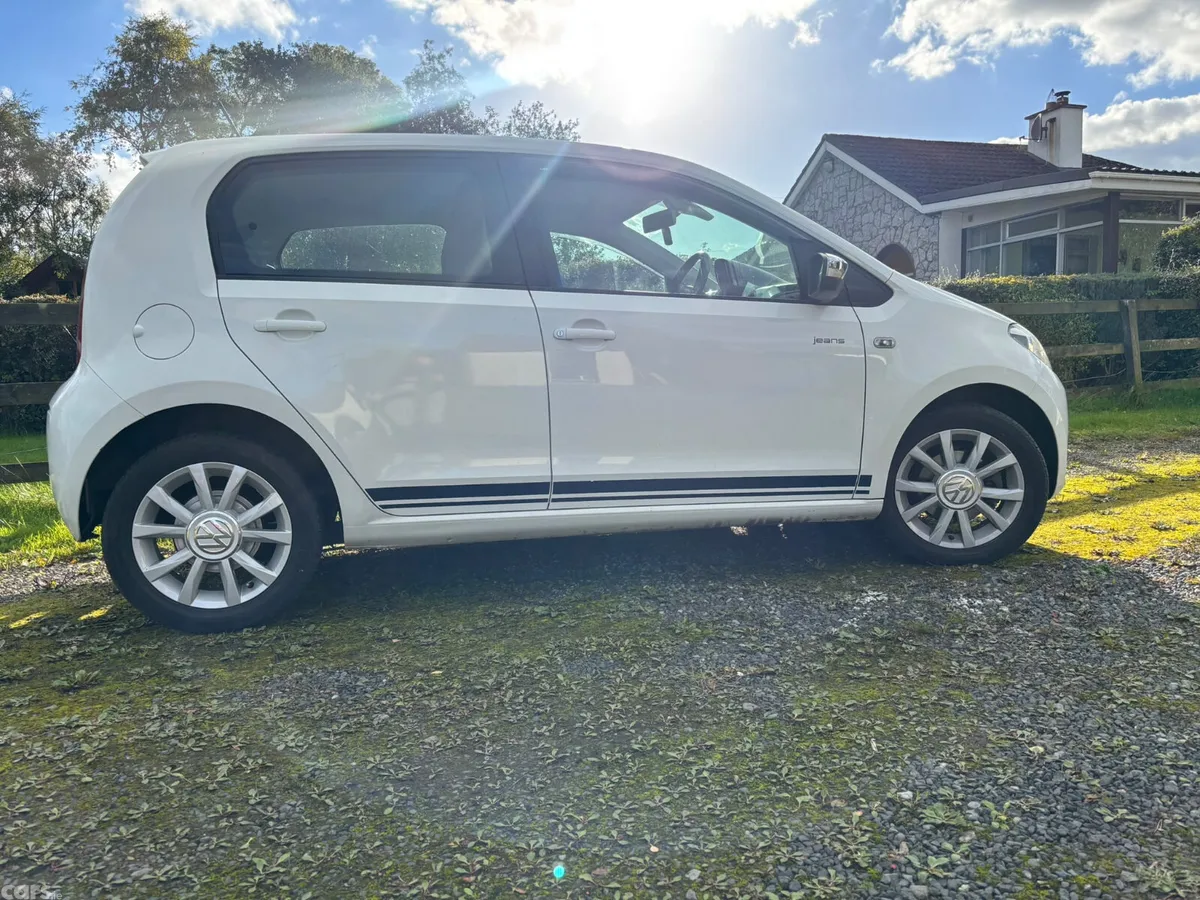 Volkswagen up! Hatchback, Petrol, 2016, White