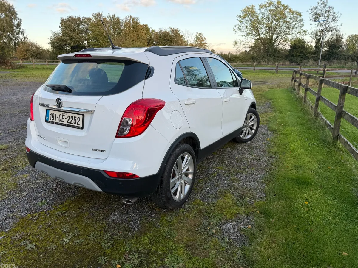 Vauxhall Mokka Hatchback, Petrol, 2019, White
