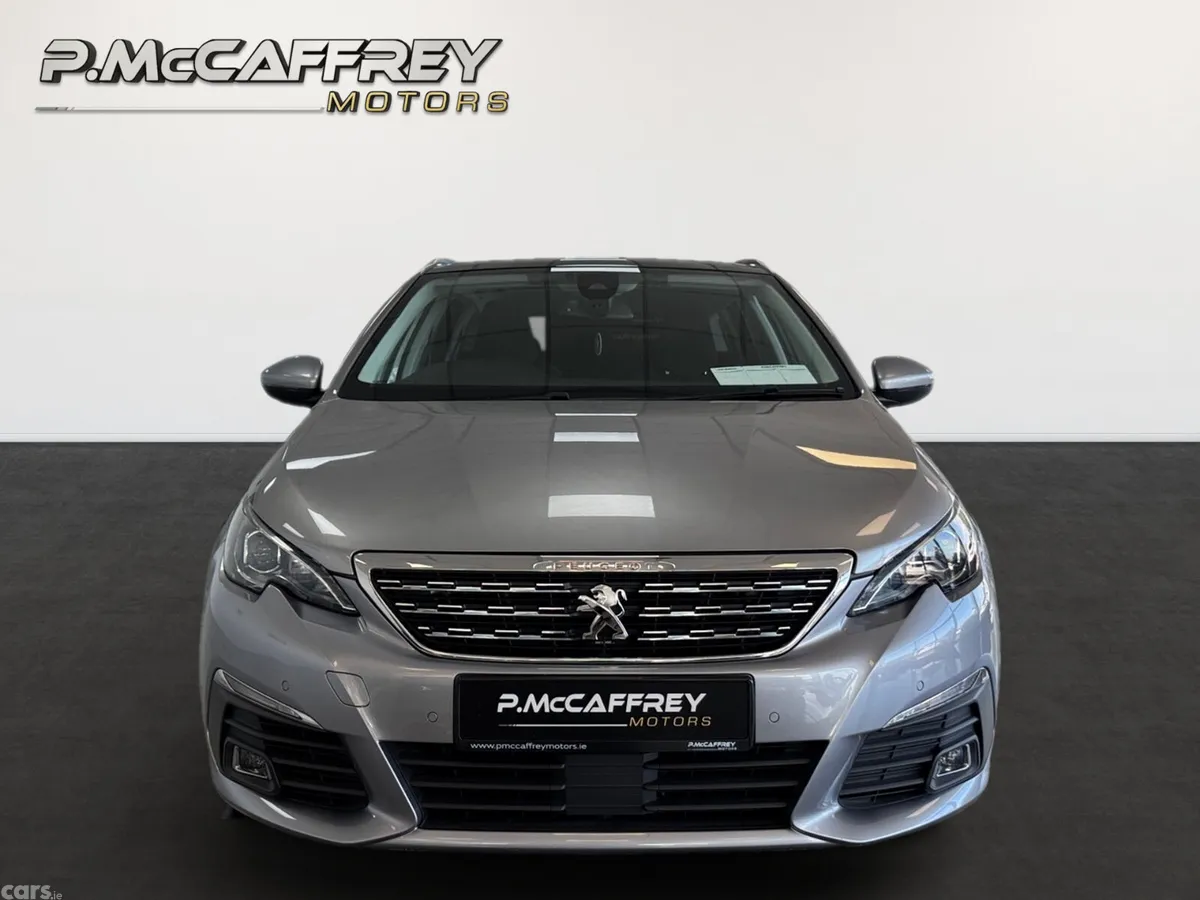 Peugeot 308 Estate, Diesel, 2018, Grey
