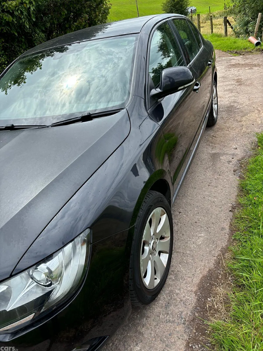 Skoda Superb Hatchback, Diesel, 2015, Black