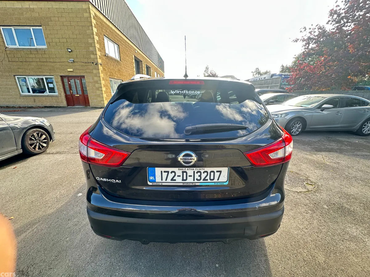Nissan Qashqai SUV, Diesel, 2017, Black