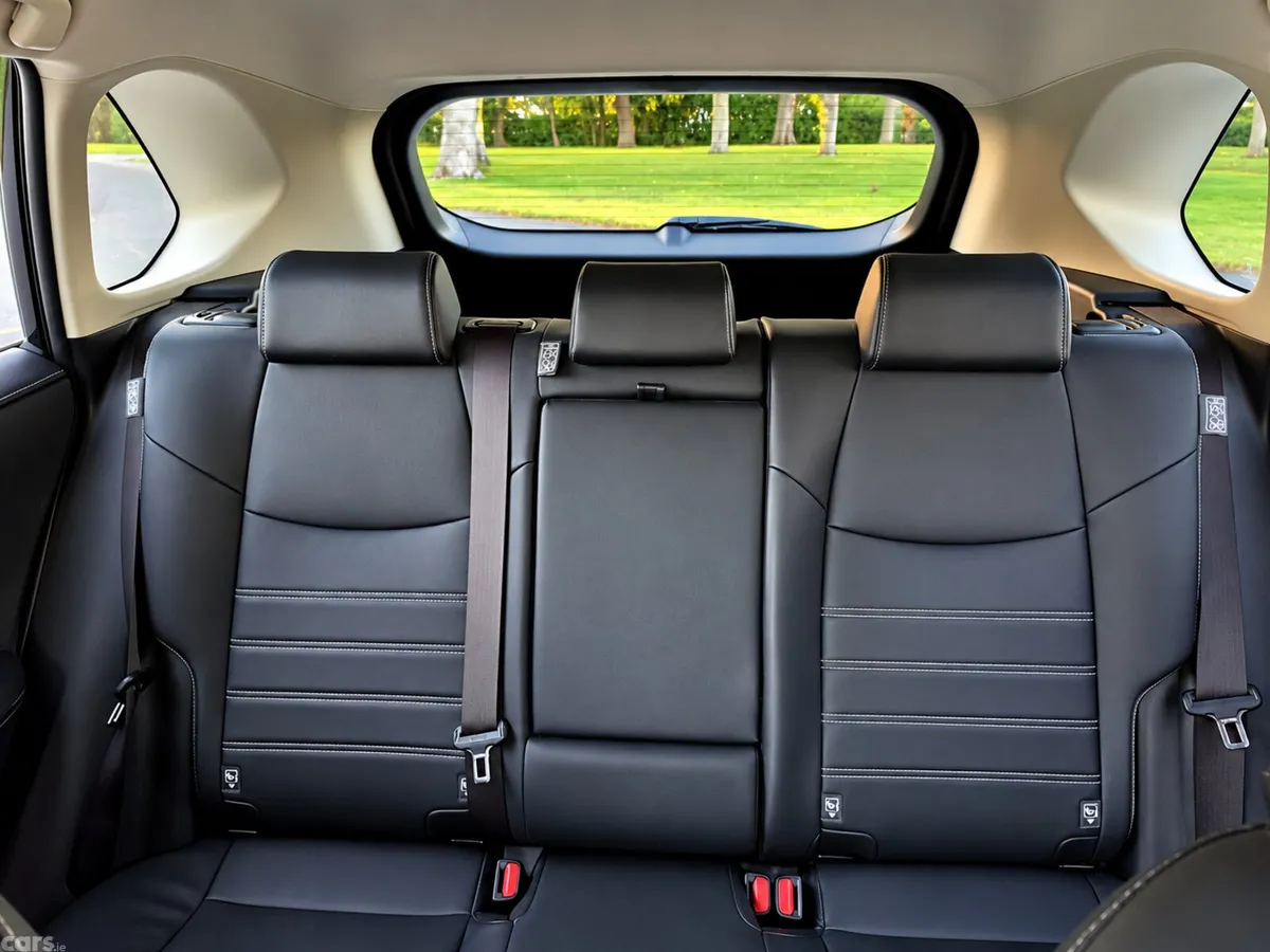 Toyota RAV4 SUV, Petrol Hybrid, 2019, Black