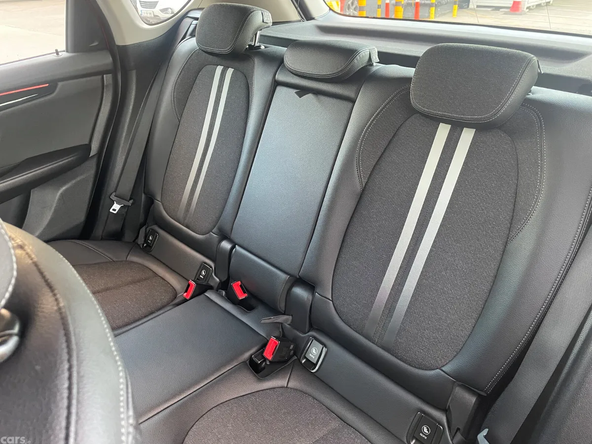 BMW 2-Series Hatchback, Diesel, 2018, Orange