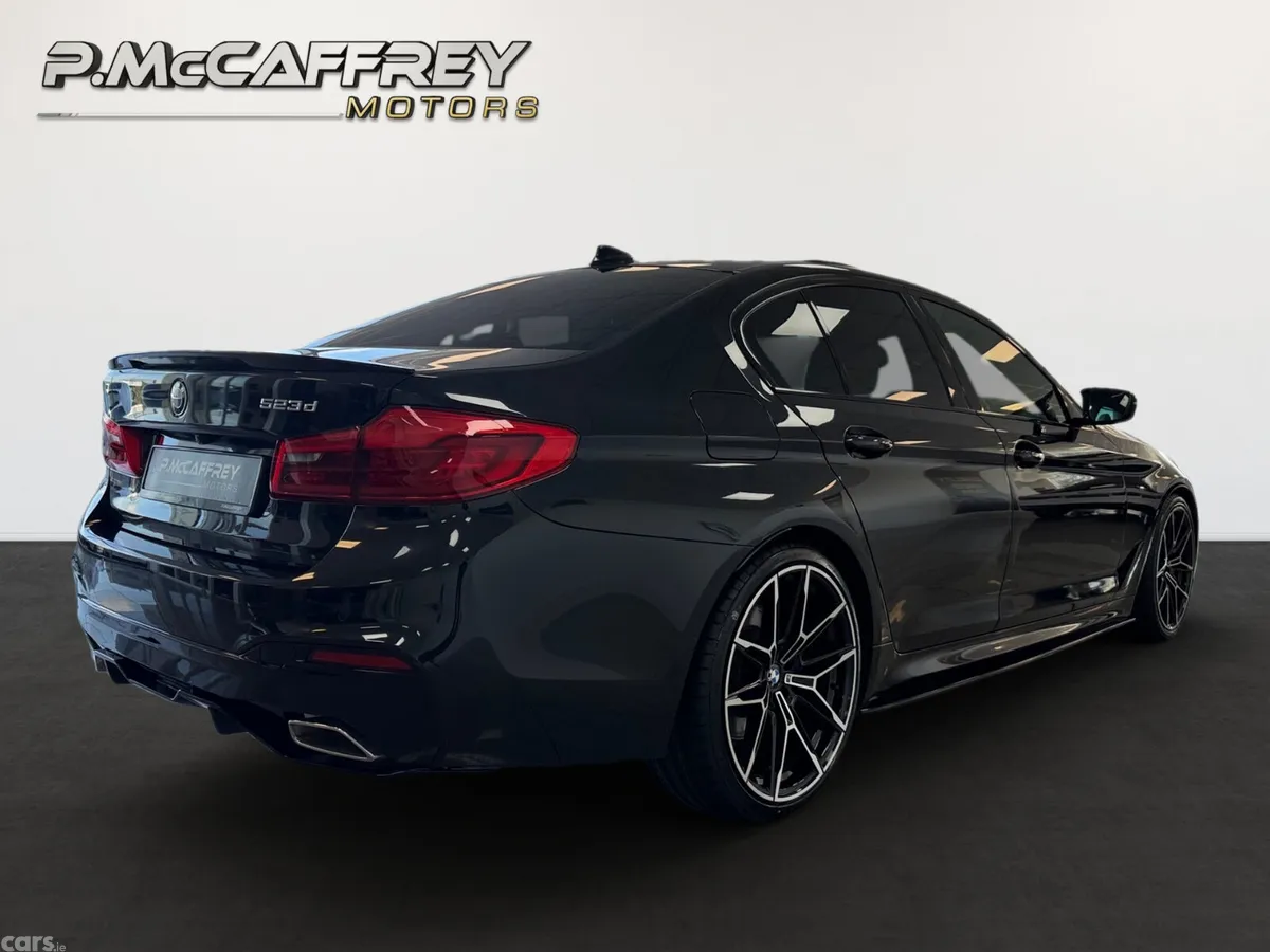 BMW 5-Series Saloon, Diesel, 2019, Black