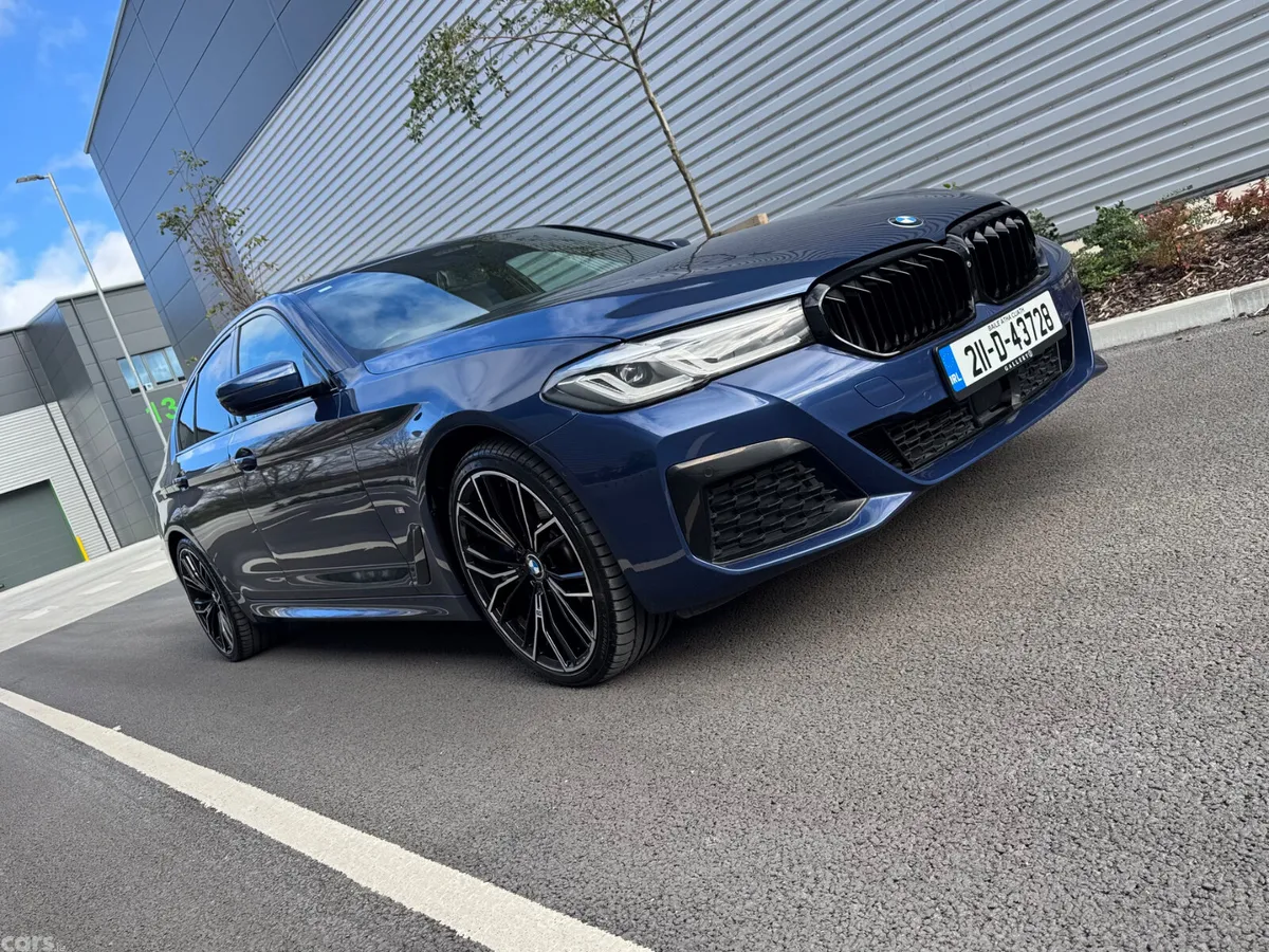 BMW 5-Series Saloon, Petrol Plug-in Hybrid, 2021, Blue