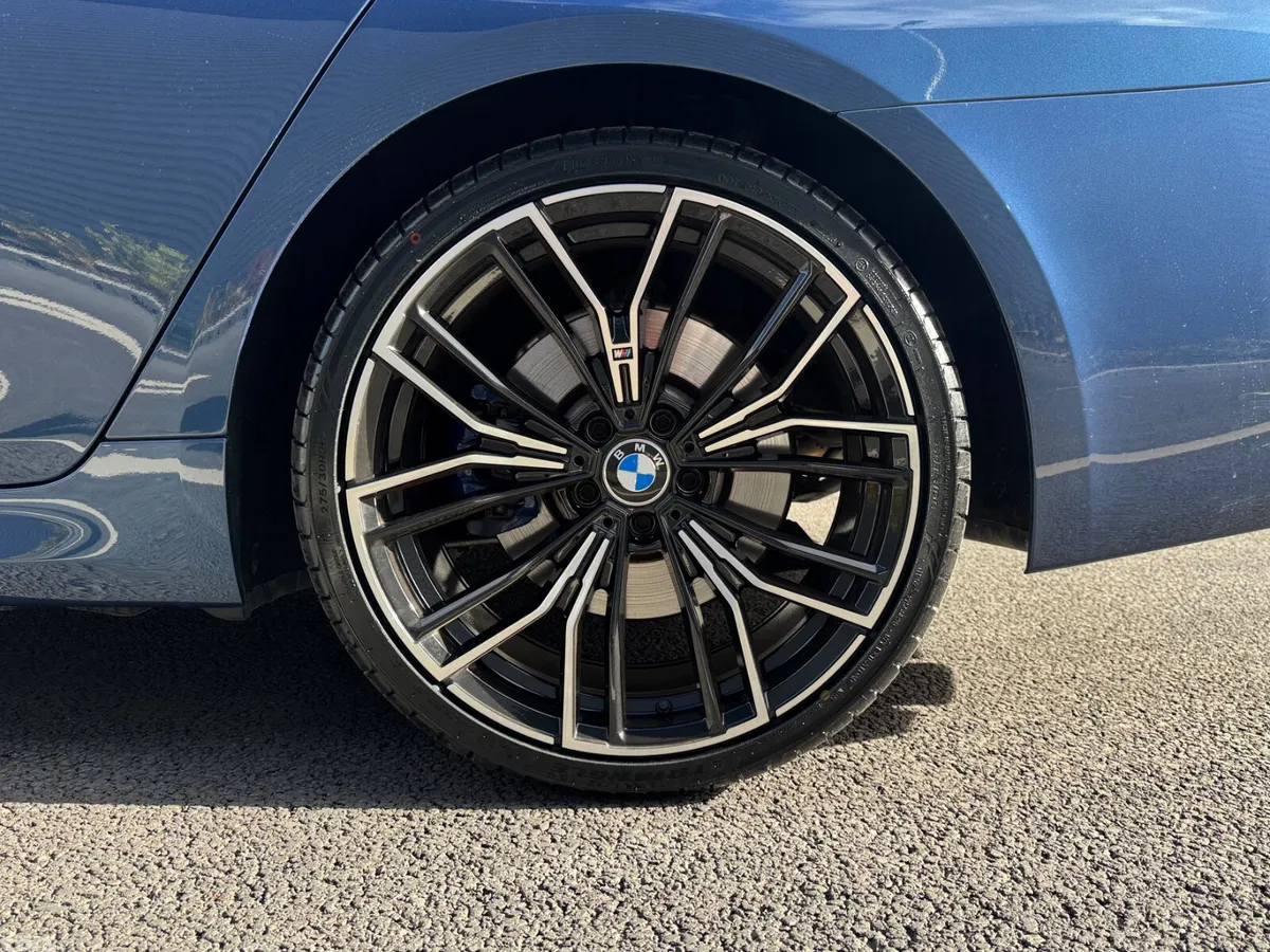 BMW 5-Series Saloon, Petrol Plug-in Hybrid, 2021, Blue