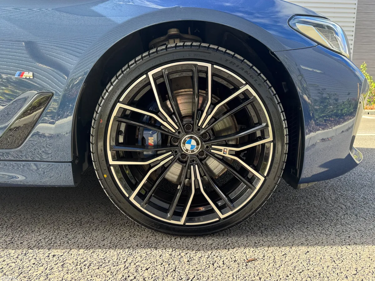 BMW 5-Series Saloon, Petrol Plug-in Hybrid, 2021, Blue