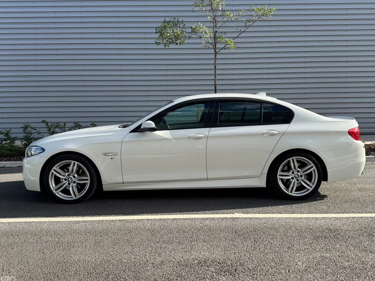 BMW 5-Series Saloon, Diesel, 2014, White