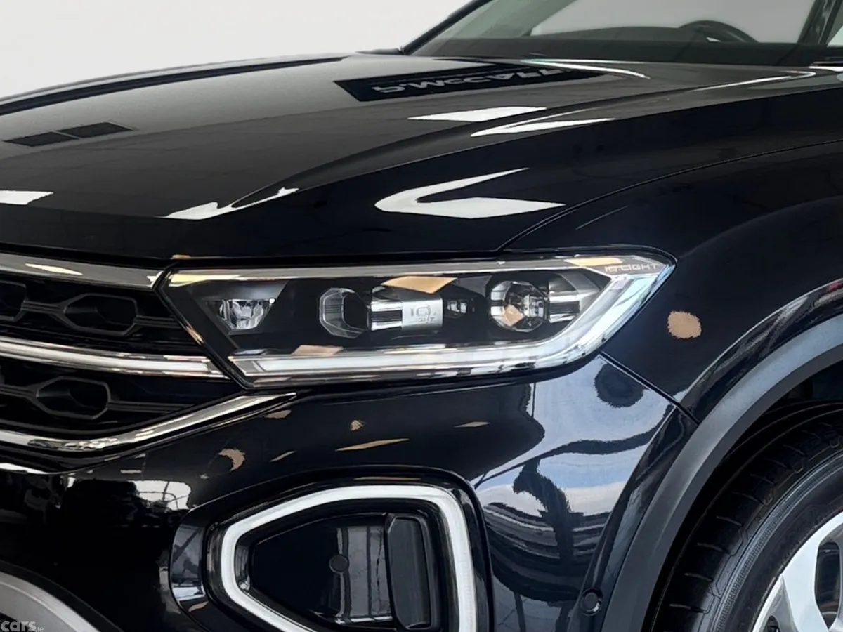 Volkswagen T-Roc SUV, Diesel, 2022, Black