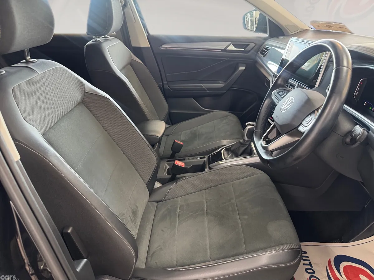 Volkswagen T-Roc SUV, Diesel, 2022, Black