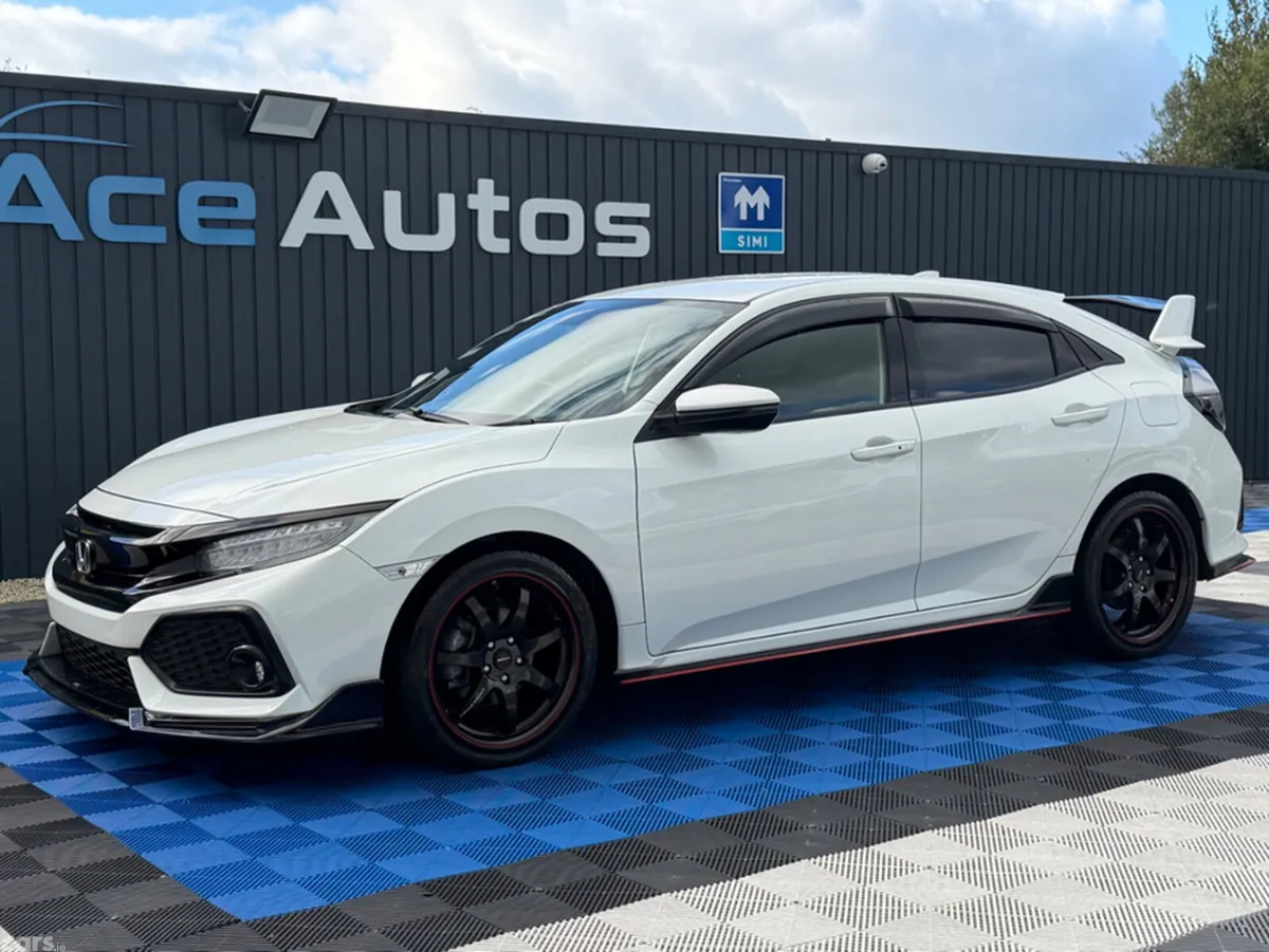 Honda Civic Hatchback, Petrol, 2019, White