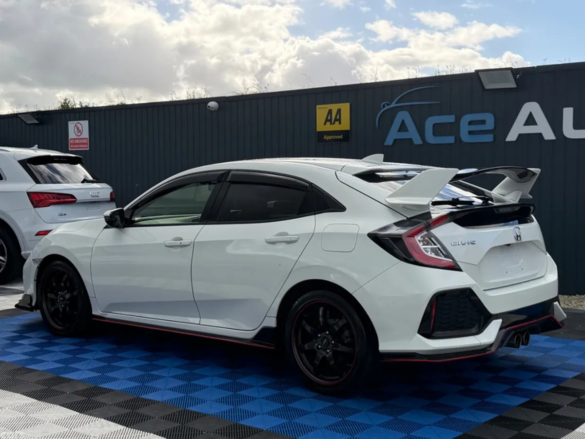 Honda Civic Hatchback, Petrol, 2019, White