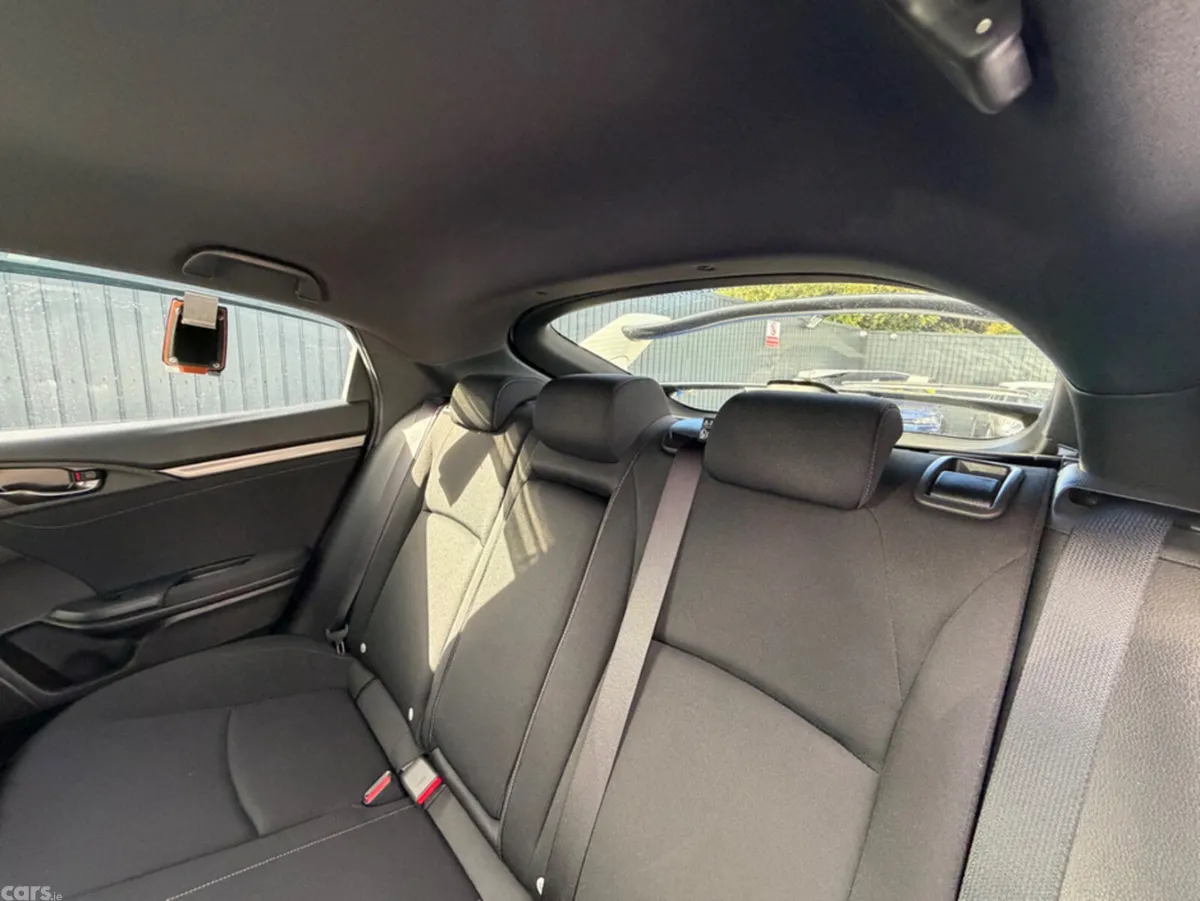 Honda Civic Hatchback, Petrol, 2019, White
