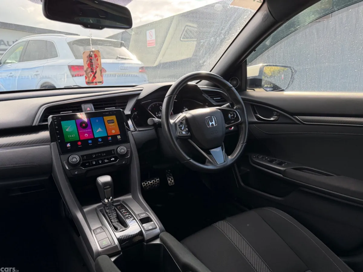 Honda Civic Hatchback, Petrol, 2019, White