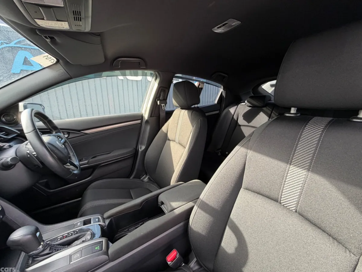 Honda Civic Hatchback, Petrol, 2019, White