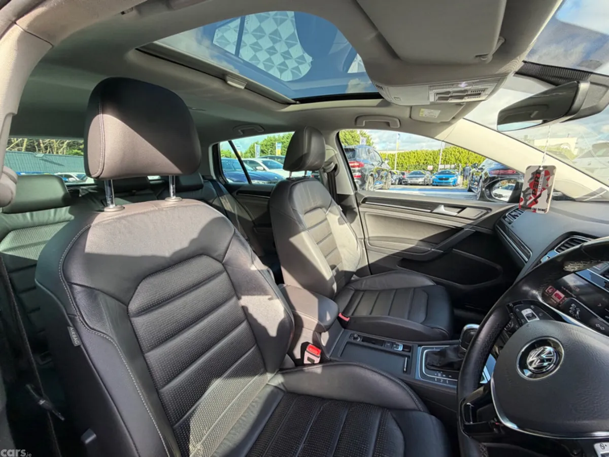 Volkswagen Golf Hatchback, Diesel, 2017, Grey