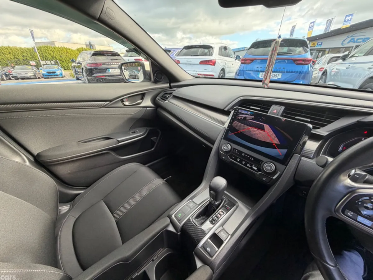 Honda Civic Hatchback, Petrol, 2019, White