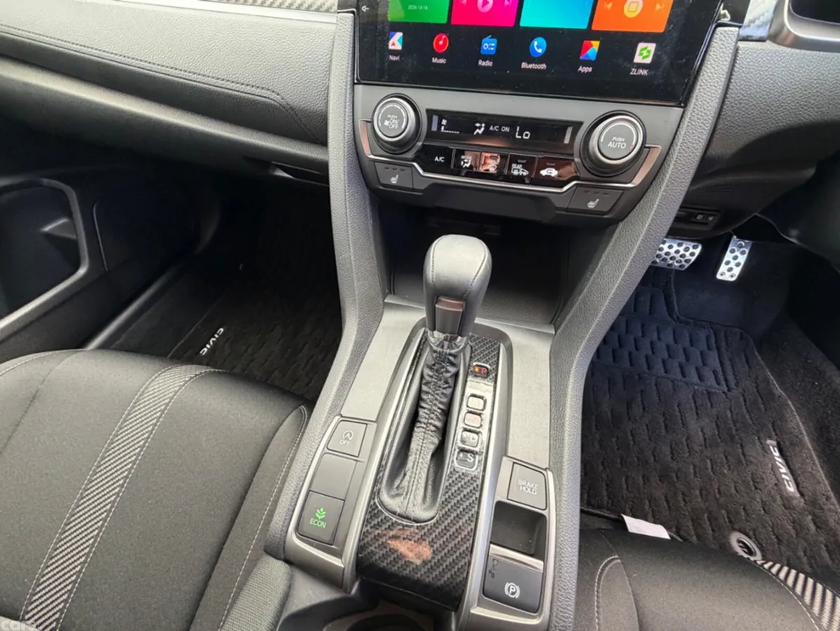Honda Civic Hatchback, Petrol, 2019, White