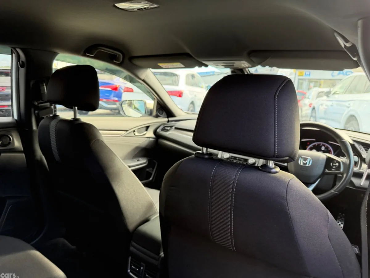 Honda Civic Hatchback, Petrol, 2019, White