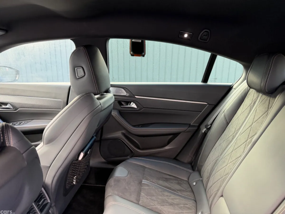Peugeot 508 Saloon, Diesel, 2019, Red