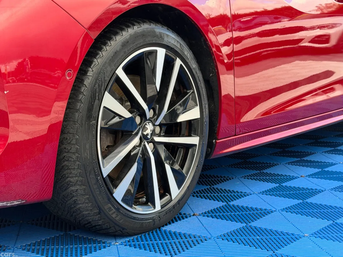 Peugeot 508 Saloon, Diesel, 2019, Red