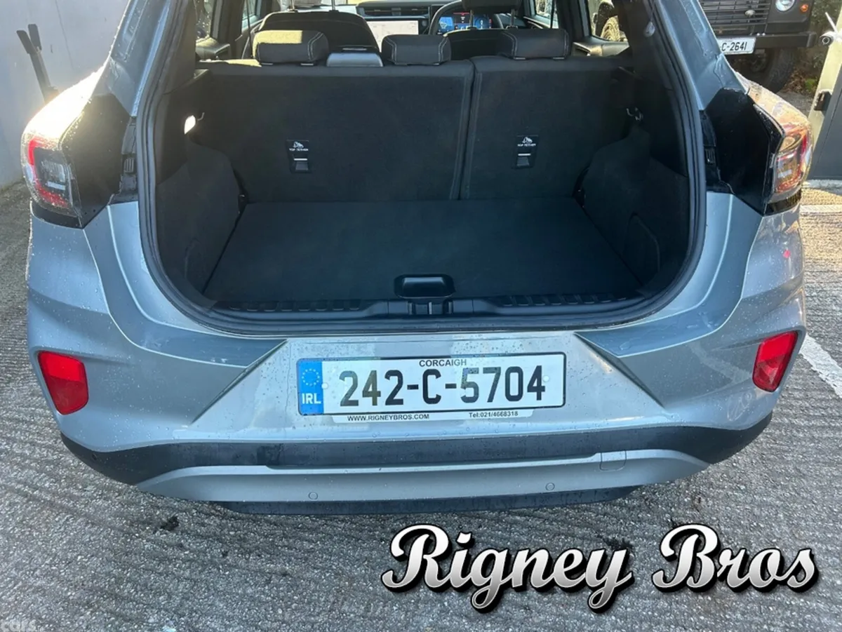 Ford Puma MPV, Petrol Hybrid, 2024, Grey