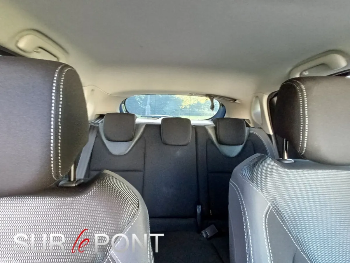 Renault Clio Hatchback, Petrol, 2018, Blue