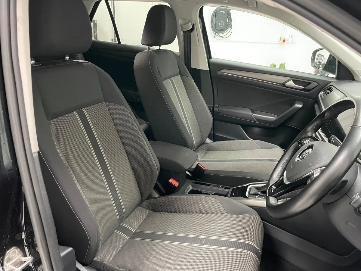 Volkswagen T-Roc Hatchback, Diesel, 2021, Black