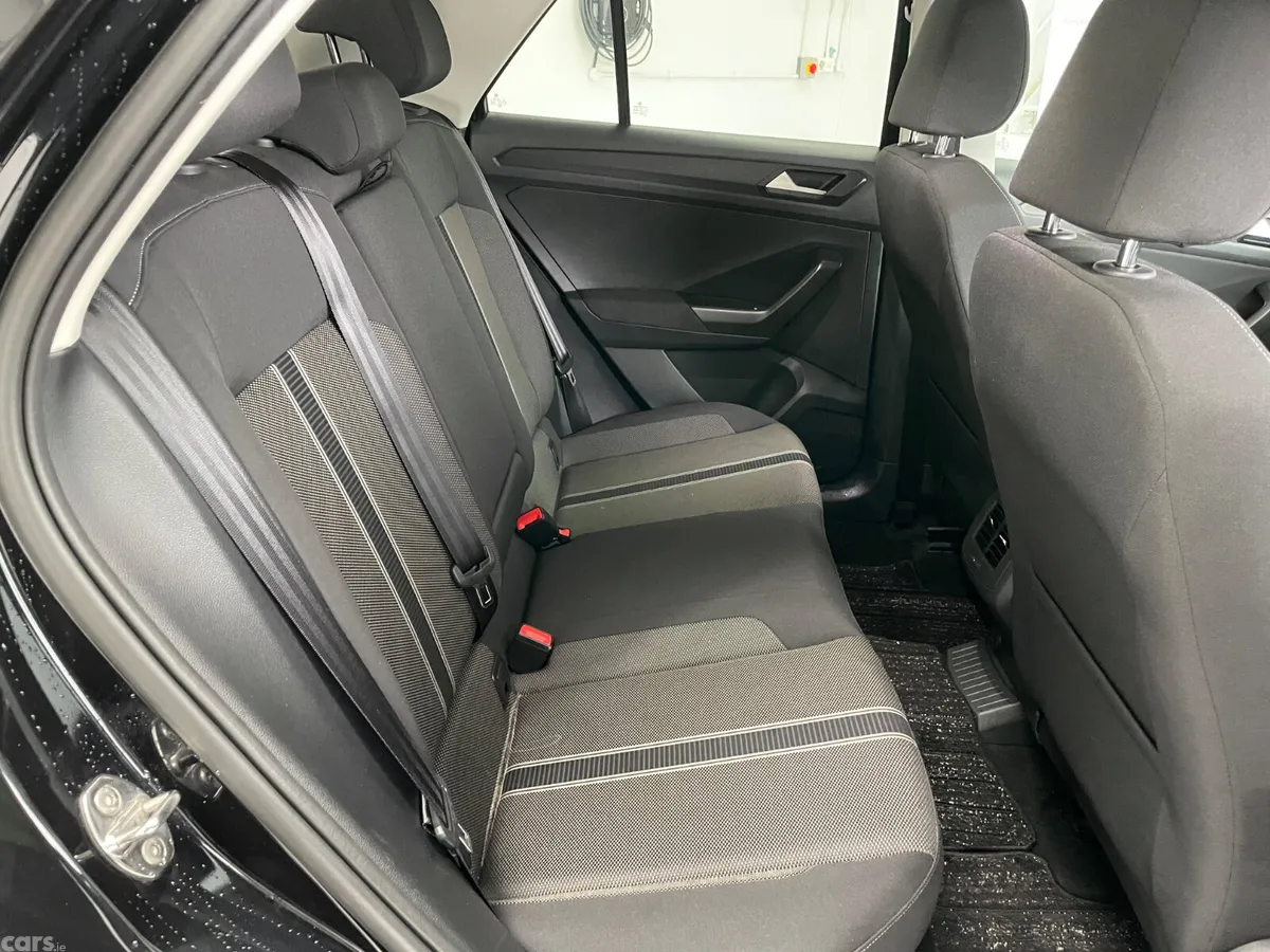 Volkswagen T-Roc Hatchback, Diesel, 2021, Black