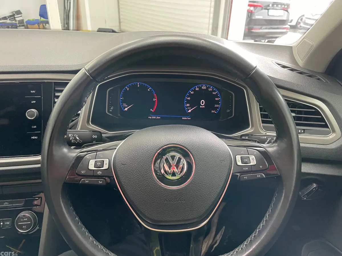 Volkswagen T-Roc Hatchback, Diesel, 2021, Black
