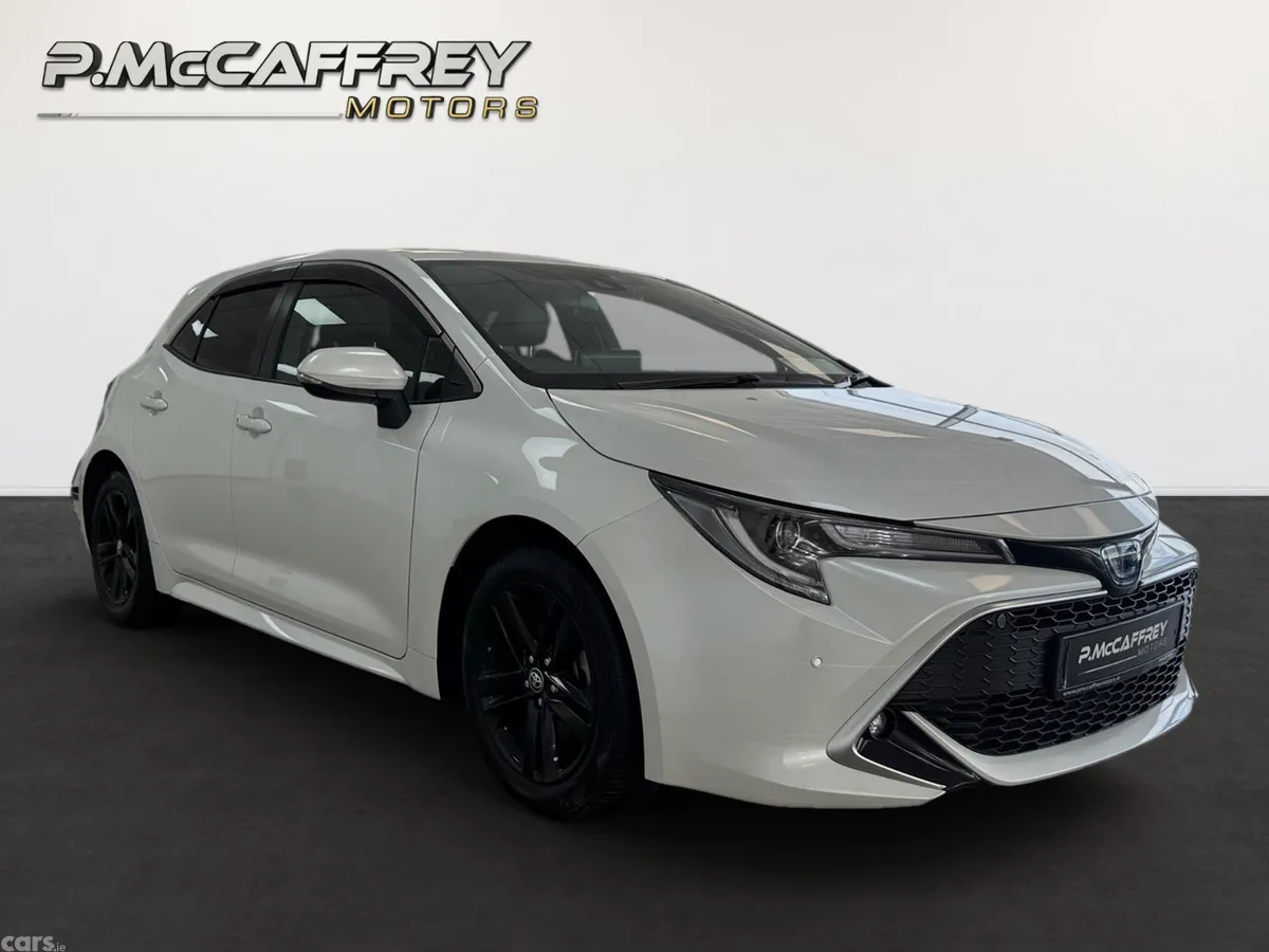 Toyota Corolla Hatchback, Petrol Hybrid, 2021, White
