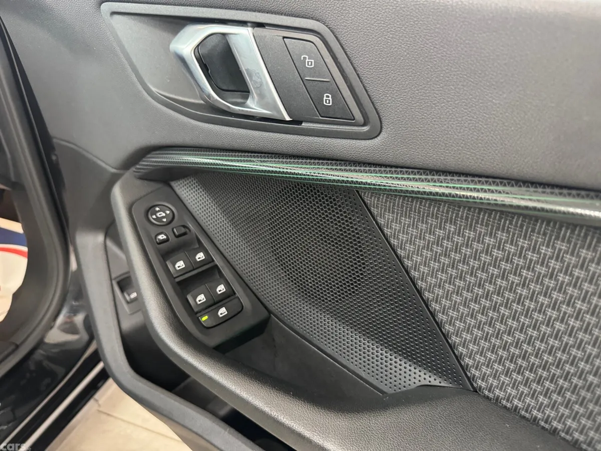 BMW 1-Series Hatchback, Diesel, 2021, Black