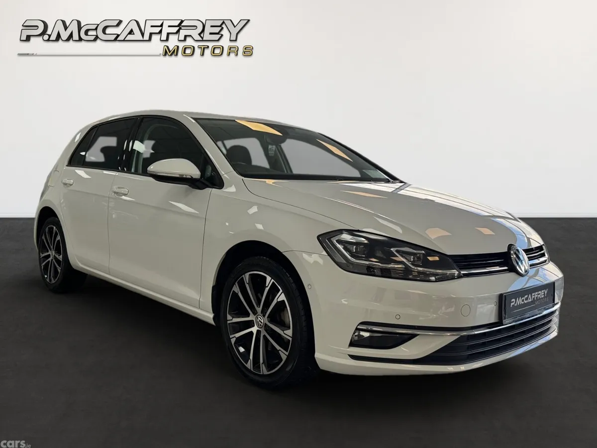 Volkswagen Golf Hatchback, Diesel, 2019, White