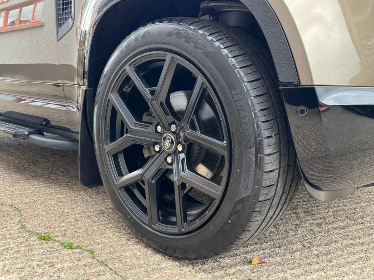 Land Rover Defender SUV, Diesel Hybrid, 2022, Brown