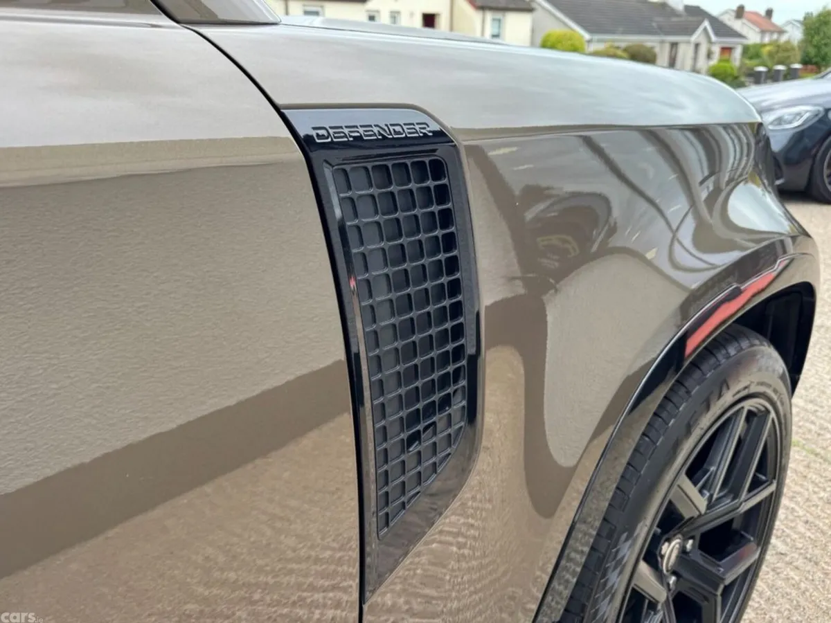 Land Rover Defender SUV, Diesel Hybrid, 2022, Brown