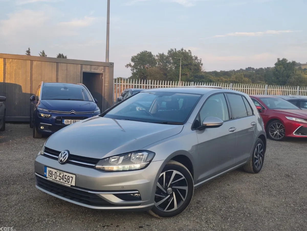 Volkswagen Golf Hatchback, Diesel, 2019, Silver