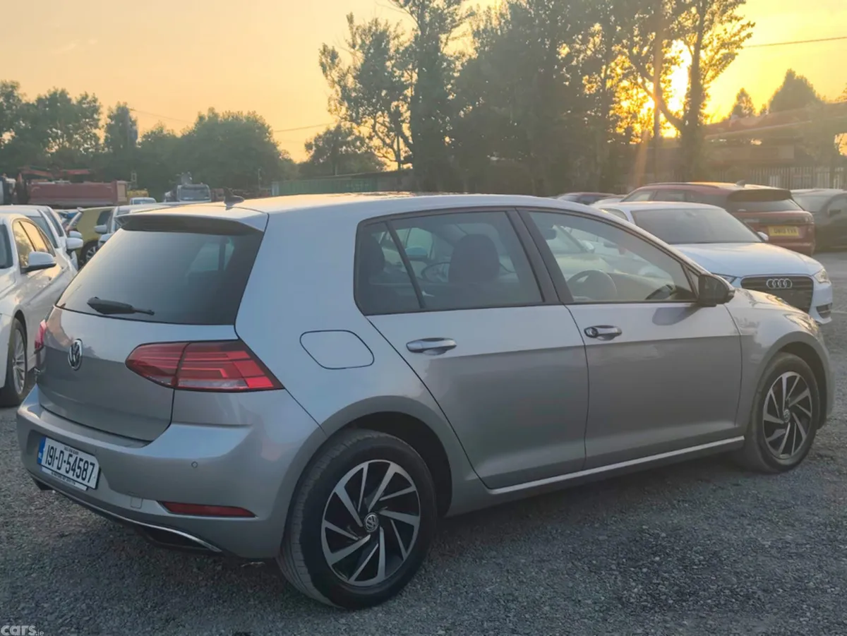 Volkswagen Golf Hatchback, Diesel, 2019, Silver