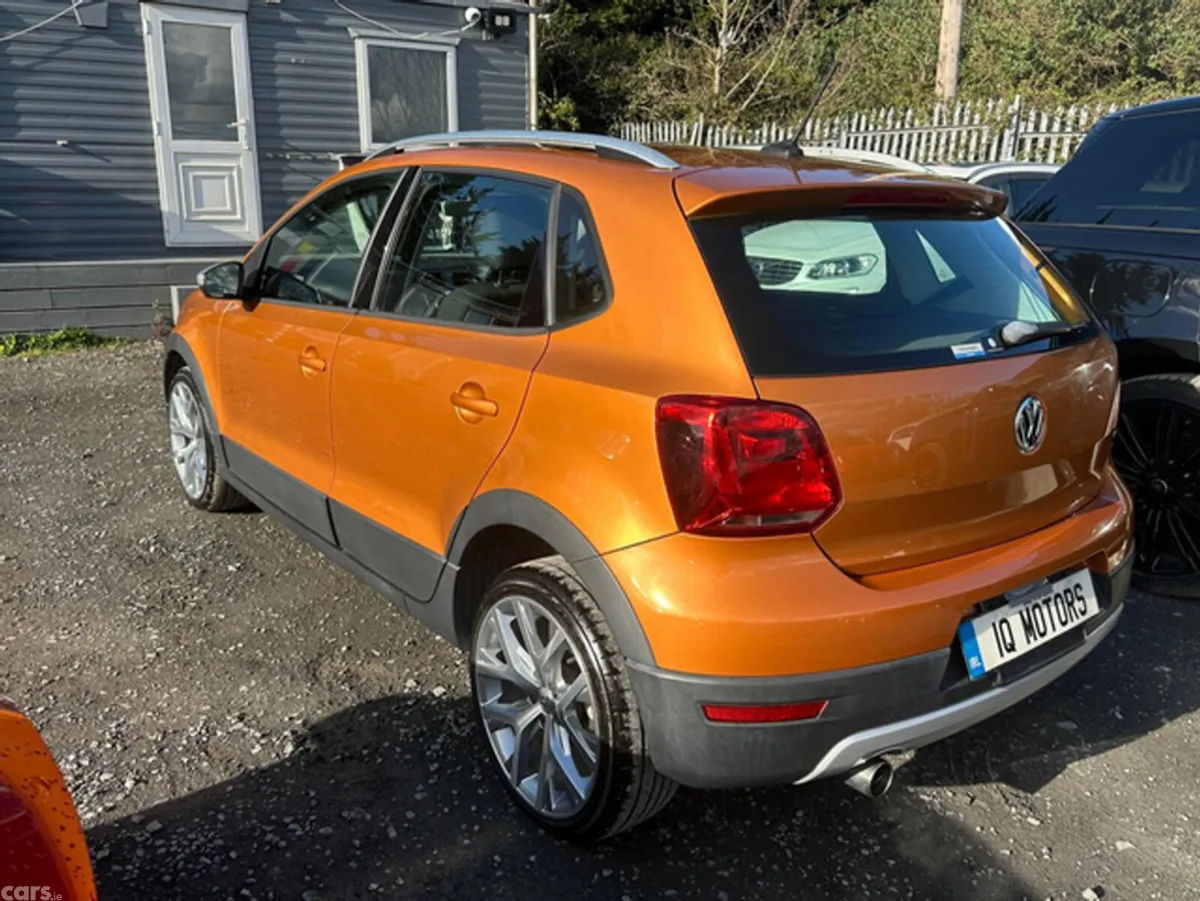 Volkswagen Polo Hatchback, Petrol, 2016, Orange