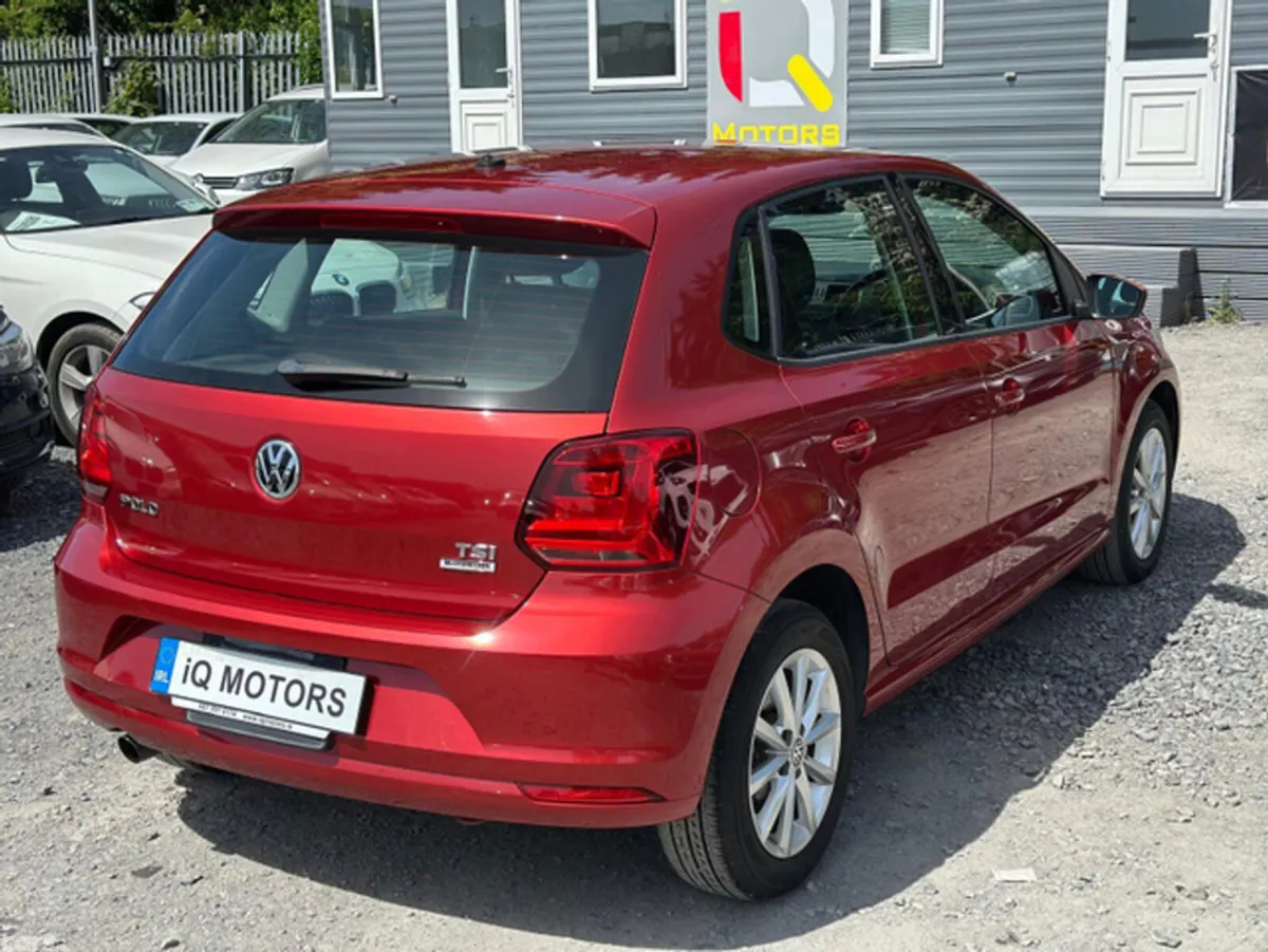 Volkswagen Polo Hatchback, Petrol, 2015, Red