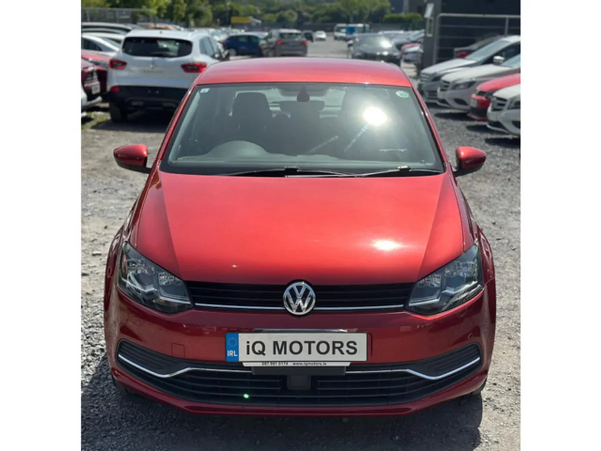 Volkswagen Polo Hatchback, Petrol, 2015, Red