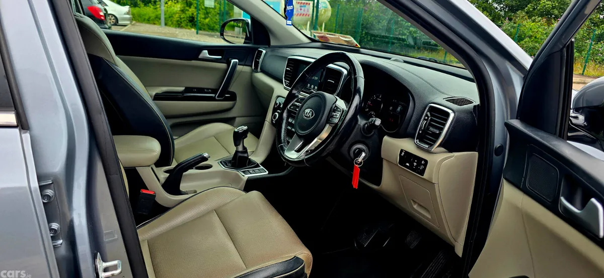 Kia Sportage SUV, Diesel, 2020, Grey