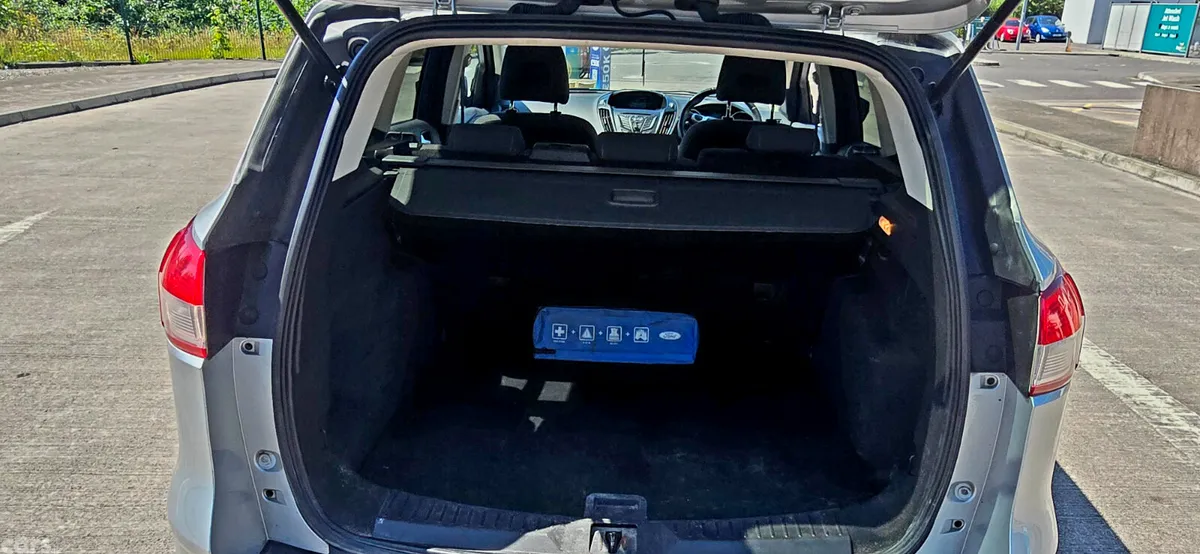 Ford Kuga SUV, Diesel, 2015, Silver